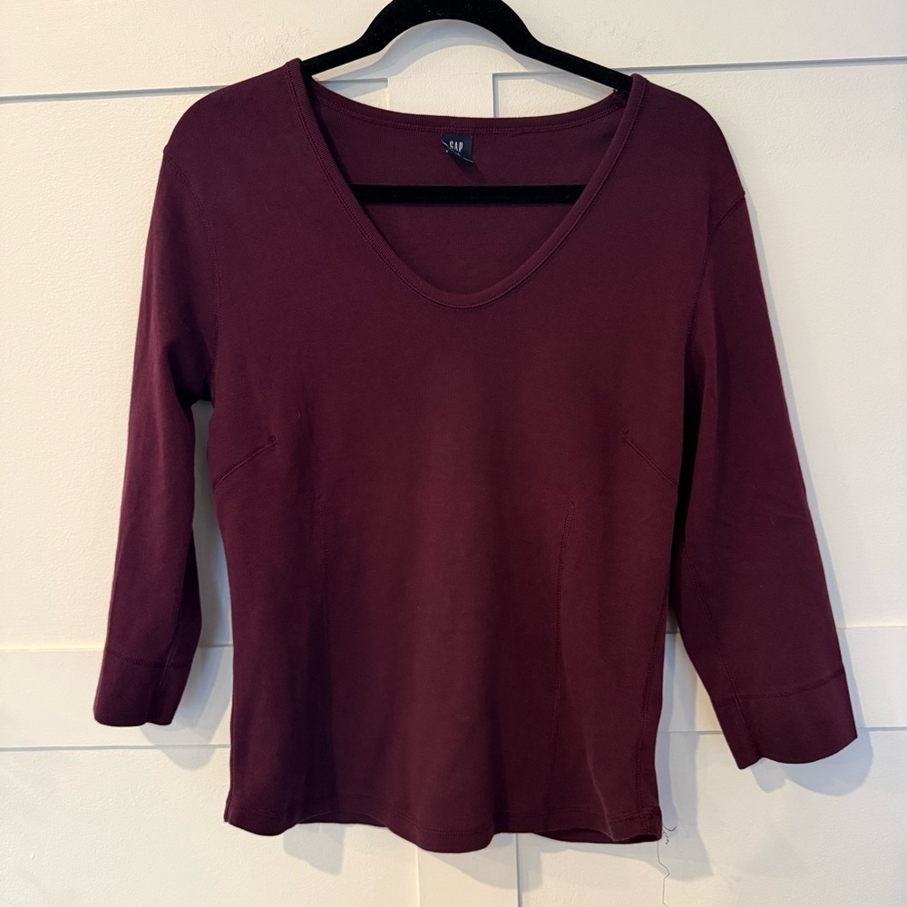 GAP 3/4 Sleeve Top - Wine Color - L
